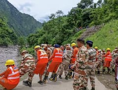 Himachal Cloudburst: ਪਹਾੜਾਂ ਦੀ ਰਾਣੀ ਬੱਦਲ ਫਟਣ ਨਾਲ ਹੋਈ ਤਬਾਹ ! ਦੇਖੋ ਖੌਫਨਾਕ ਮੰਜਰ ਦੀਆਂ ਤਸਵੀਰਾਂ