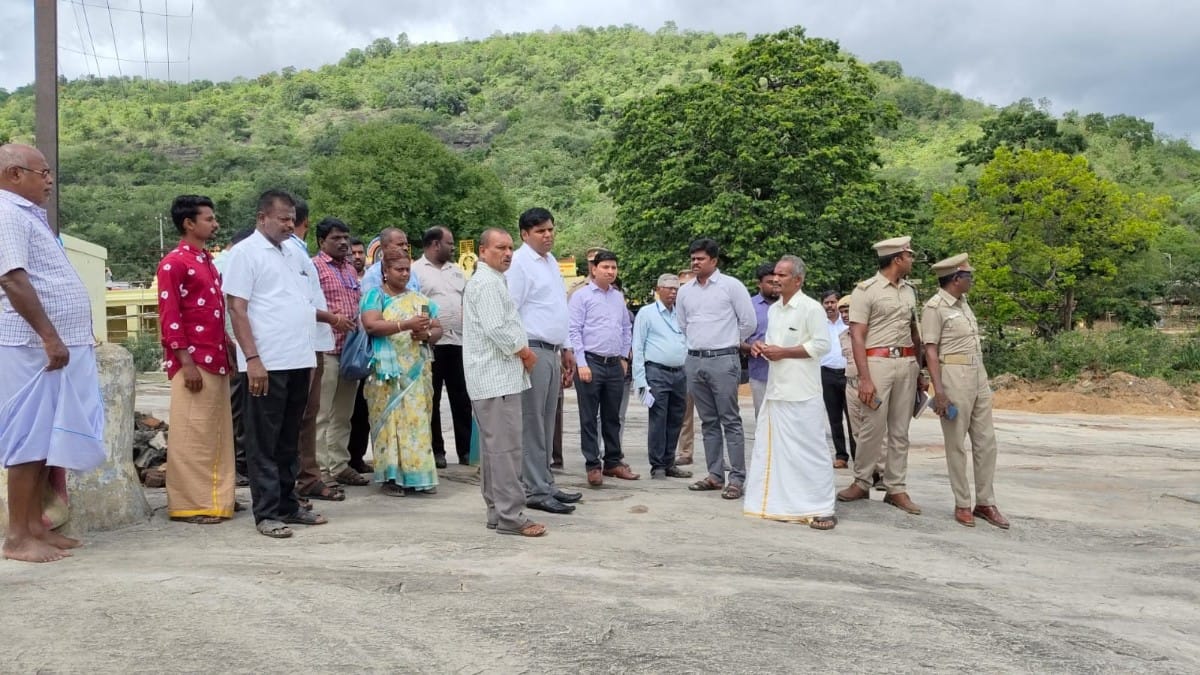 ஆடி அமாவாசை: சொரிமுத்து அய்யனார்  கோயிலில் தங்க இந்தாண்டு கூடுதல் குடில்கள் - நெல்லை ஆட்சியர்