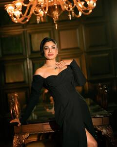 Raveena Tandon: నిదురించే రాతిరిలో తారకలా వెలిగిపోతున్న రవీనా.. ఏజ్ జస్ట్ నంబర్ మాత్రమే!