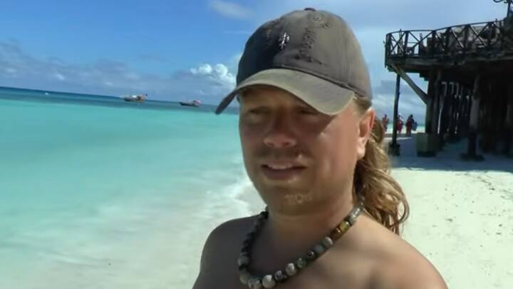 नीदरलैंड के एक आदमी को सरकार को 91 लाख रुपए का जुर्माना देना पड़ सकता है. यह जुर्माना इसलिए क्योंकि यह व्यक्ति 1000 बच्चों का बाप है. चौंक गए ना...जी हां 43 साल का यह व्यक्ति, जिसके 1000 बच्चे हैं. अब इसने एक और बच्चा पैदा किया तो इसको 91 लाख रुपए सरकार को जुर्माने के तौर पर देने होंगे.