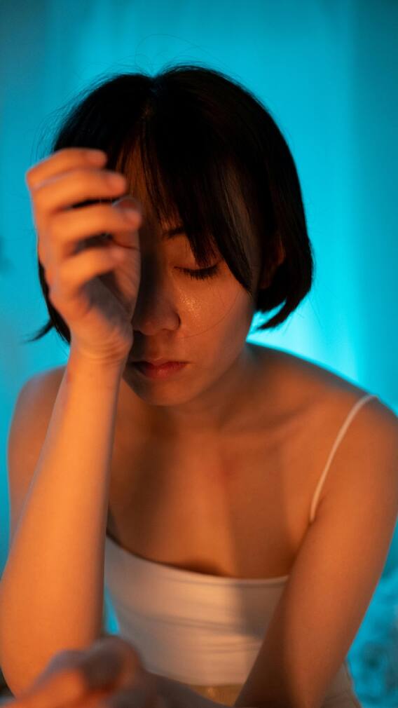 वजन कमी करण्यासाठी उपाशी राहू नका, उद्भवतील 'या' समस्या!