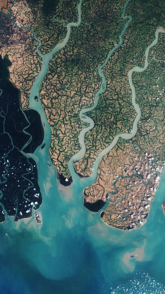 Earth From Space: 11 Jaw-Dropping Sights Taken From The Orbit