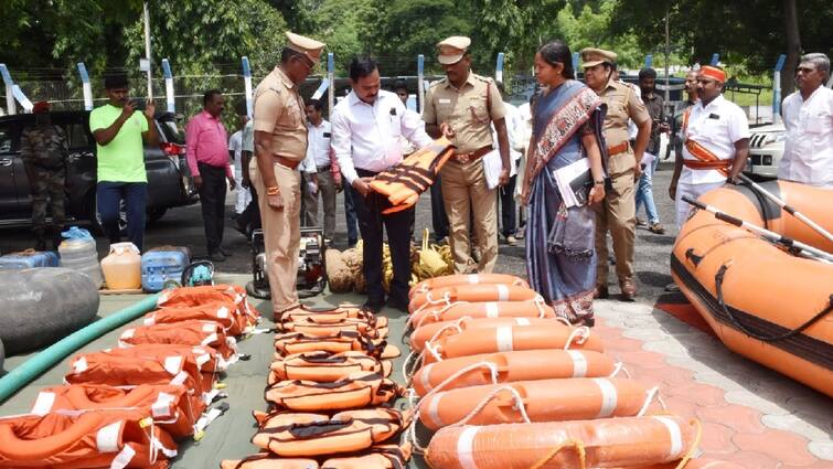 The District Collector has requested the public to avoid coming to Mettur Dam on Adiperukku day TNN ஆடிப்பெருக்கு நாளில் மேட்டூர் அணைக்கு வருவதை பொதுமக்கள் தவிர்க்குமாறு மாவட்ட ஆட்சியர் வேண்டுகோள்.