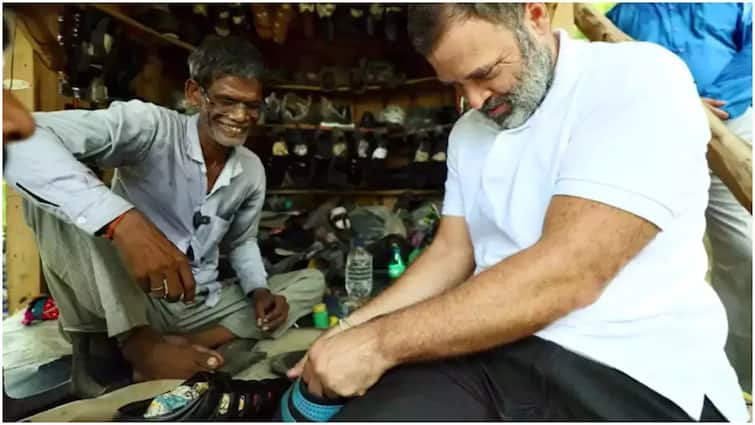 competition to buy the slippers stitched by Rahul Gandhi bids went into lakhs Mochi Chetram चप्पल है या सोना! राहुल के सिलते ही बढ़ गई मांग, लोग झोला भर के पैसा देने को तैयार