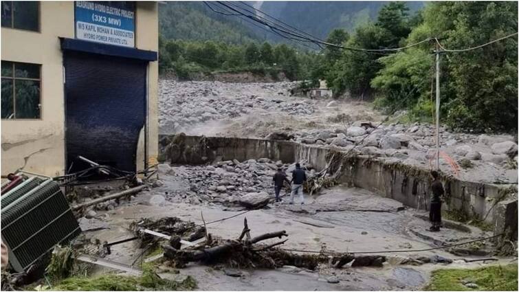 Himachal Cloudburst: death Toll Rises Rescue Ops Underway To Trace Missing People Himachal Cloudburst: Toll Rises To Four, Rescue Ops Underway To Trace 49 Missing People