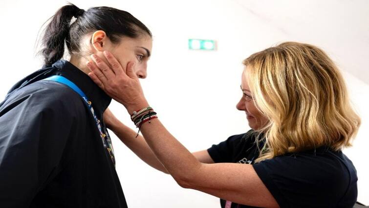 Paris Olympics 2024 Controversy Italian PM Giorgia Meloni Supports Angela Carini Condemns Unequal Fight Against  Algerian boxer Imane Khelif Paris Olympics 2024: Italy PM Giorgia Meloni Consoles Angela Carini After Her Controversial Boxing Match Against Algeria's Imane Khelif