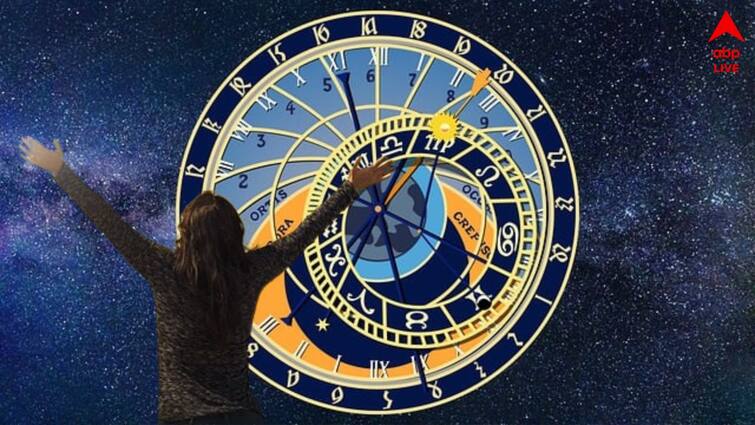 August 2024 Monthly Horoscope women of six zodiac signs will get success in career and money mashik rashifal August Horoscope 2024: মা লক্ষ্মীর কৃপায় অর্থ সমস্যা থেকে মুক্তি, দাম্পত্য-সুখ ; অগাস্টে সুখের সাগরে ভাসবে এই ৬ রাশির মহিলারা