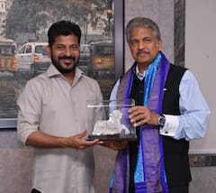 Anand Mahindra Meets Revanth: సీఎం రేవంత్ రెడ్డిని కలిసిన ఆనంద్ మహీంద్రా, తెలంగాణలో పెట్టుబడులపై చర్చ