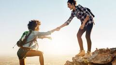 Friendship Day 2024 : मैत्रीचे नातं आणखी घट्ट होईल! दीर्घकाळ टिकेल मैत्री, 'या' टिप्स फॉलो करा