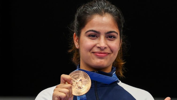 Manu Bhaker Paris Olympics 2024 Bronze Medal Endorsement Fee Rises To Crores Manu Bhaker's Brand Value Skyrockets After Paris 2024 Success; Endorsement Fee Soars Six Times To ₹1.5 Crore