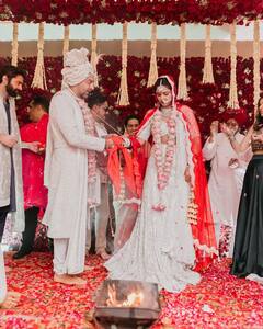 Dalljiet Kaur का रो-रोकर बुरा हाल, एक्स हसबैंड की हरकतों पर बोलीं- मेरे जख्म को क्यों कुरेद रहे हो ?