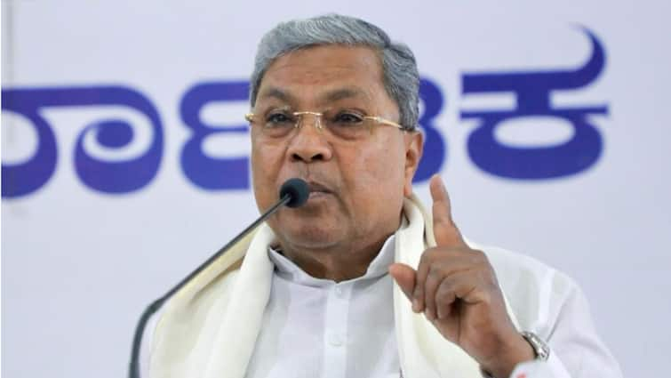 Karnataka Govt Asks Governor Thaawarchand Gehlot To Withdraw Show Cause Notice Against CM Siddaramaiah MUDA Karnataka Govt Asks Governor To Withdraw Show Cause Notice Against CM Siddaramaiah