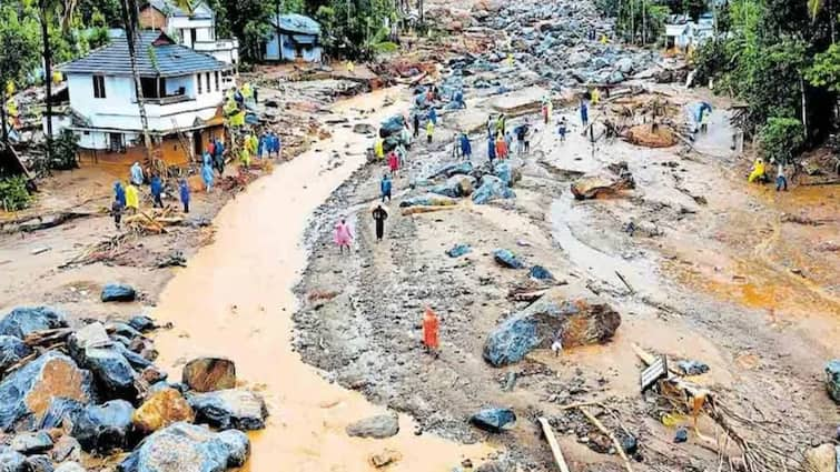 Class 8 Kerala Student Story About Wayanad Landslides Turns Real Wayanad: వయనాడ్ విపత్తుపై ఏడాది క్రితమే కథ రాసిన విద్యార్థిని, ఇప్పుడు అచ్చం అలాగే జరుగుతోంది!