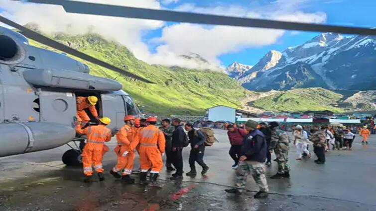 2 thousand devotees stranded in Kedarnath Uttarakhand Army helicopters deployed for rescue Weather Update: કેદારનાથમાં 2 હજાર લોકો ફસાયા,સેનાના હેલિકોપ્ટરો આવ્યા મદદે, 16 લોકોના મોત