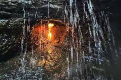 ਇਸ ਝਰਨੇ ਥੱਲੇ ਹਮੇਸ਼ਾ ਮੱਚਦੀ ਰਹਿੰਦੀ ਅੱਗ, ਪਾਣੀ ਤੇ ਬਰਫ਼ ਦਾ ਵੀ ਨਹੀਂ ਹੁੰਦਾ ਕੋਈ ਅਸਰ