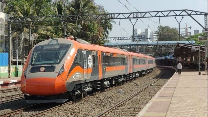 फिलहाल वंदे भारत एक्सप्रेस ट्रेन शार्ट रूट के लिए चलाई जाती है. अभी लंबे रूट के लिए लोगों को इस ट्रेन की सुविधा नहीं मिलती है.