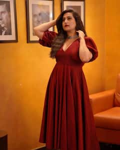 Anchor Manjusha : ఎన్టీఆర్ చెల్లెలిగా క్యూట్​గా ఉండేది.. ఇప్పుడేంటి మంజూష చాలా హాట్​గా మారిపోయింది