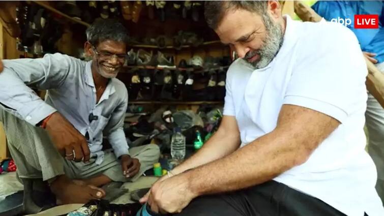 up cobbler turned down ten lakh rupees offer for selling a slipper stitched by rahul gandhi incident goes viral on social media गरीब मोची ने ठुकरा दिया 10 लाख रुपये का ऑफर, राहुल गांधी ने बैठकर खुद सिली थी ये चप्पल