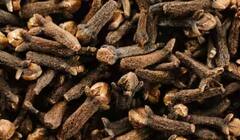 Monsoon: ਬਰਸਾਤ ਦੇ ਮੌਸਮ 'ਚ ਖਾਂਸੀ-ਜ਼ੁਕਾਮ ਤੋਂ ਹੋ ਪਰੇਸ਼ਾਨ ਤਾਂ ਰਾਤ ਨੂੰ ਸੌਣ ਤੋਂ ਪਹਿਲਾਂ ਖਾਓ ਆਹ ਛੋਟੀ ਜਿਹੀ ਚੀਜ਼, ਤੁਰੰਤ ਮਿਲੇਗਾ ਆਰਾਮ