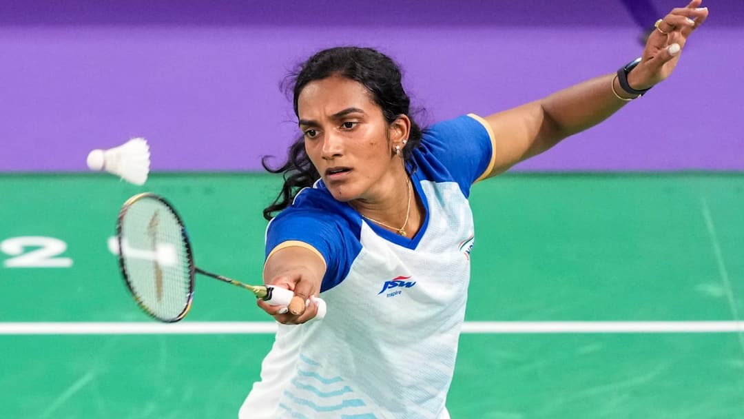 PV Sindhu Indian star badminton player retirement update after loss in Paris Olympics 2024 PV Sindhu Retirement: पेरिस में हार के बाद पीवी सिंधु ने लिया संन्यास? जानें अगले ओलंपिक पर क्या दिया अपडेट