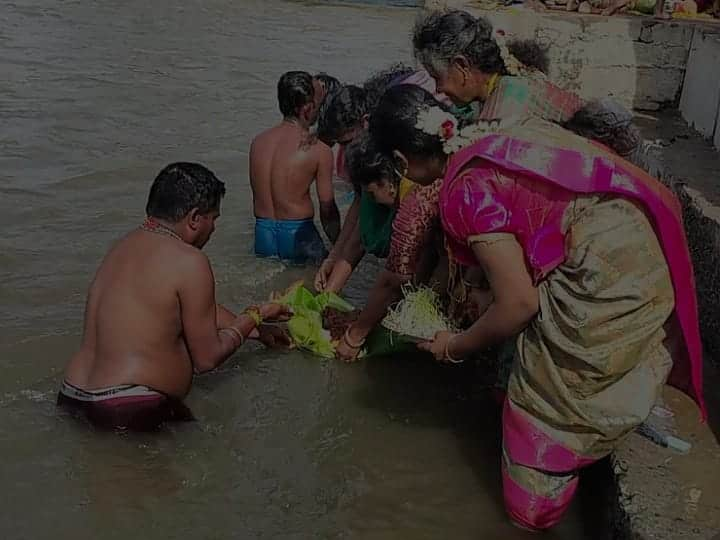 Aadi Perukku 2024 Karur Kadamban thurai cauvery river bans public from celebrating aadi perukku - TNN Aadi Perukku 2024: குளித்தலை கடம்பன் துறை காவிரி ஆற்றில் ஆடி பெருக்கை கொண்டாட பொதுமக்களுக்கு தடை