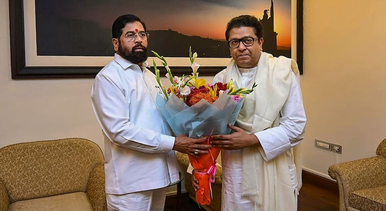 Raj Thackeray Meets CM Eknath Shinde Ahead of Maharashtra Assembly Elections 2024 Mahayuti Alliance  महाराष्ट्र चुनाव से पहले CM एकनाथ शिंदे और राज ठाकरे की हुई मुलाकात, क्या हैं मायने?