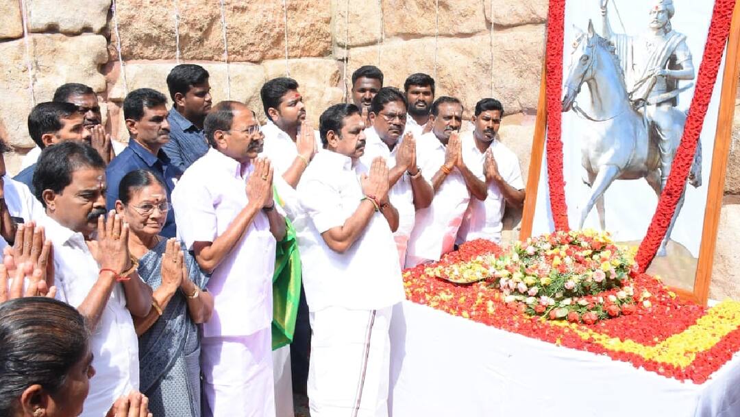 Dheeran Chinnamalai 219th Anniversary EPS Minister Nehru pays tributes - TNN Dheeran Chinnamalai: தீரன் சின்னமலையின் 219வது நினைவு தினம் - இபிஎஸ், அமைச்சர் நேரு திருவுருவப்படத்திற்கு மலர் தூவி மரியாதை