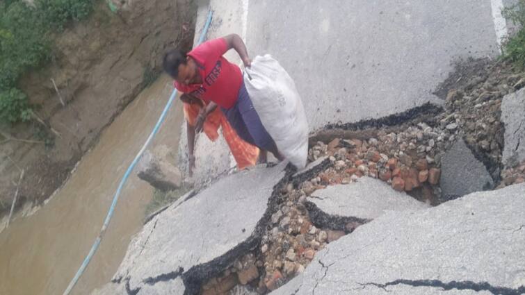 Nitish government Bridge Collapse in Sitamarhi Bihar ANN Bihar Bridge Collapse: बिहार में एक और पुल ध्वस्त, सीतामढ़ी में कई गावों का आवागमन ठप