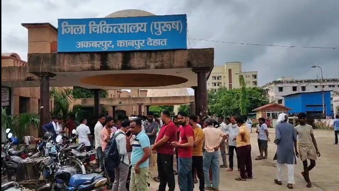 Kanpur Accident: कानपुर में दर्दनाक हादसा, स्कूल से लौट रही छात्रा को डंपर ने कुचला, मौके पर हुई मौत Kanpur accident 11th class student crushed by dumper returning from school ann Kanpur Accident: कानपुर में दर्दनाक हादसा, स्कूल से लौट रही छात्रा को डंपर ने कुचला, मौके पर हुई मौत