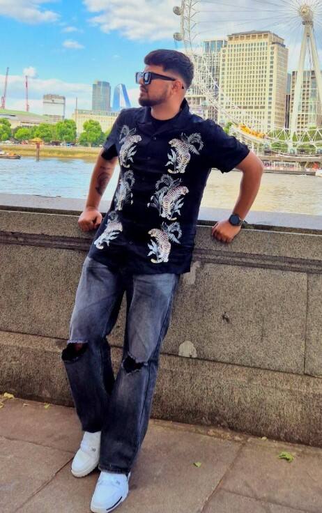 ਇਸਦੀ ਜਾਣਕਾਰੀ ਗਾਇਕ ਵੱਲੋਂ ਆਪਣੇ ਸੋਸ਼ਲ ਮੀਡੀਆ ਹੈਂਡਲ ਉੱਪਰ ਪੋਸਟ ਸ਼ੇਅਰ ਕਰ ਦਿੱਤੀ ਗਈ ਹੈ।