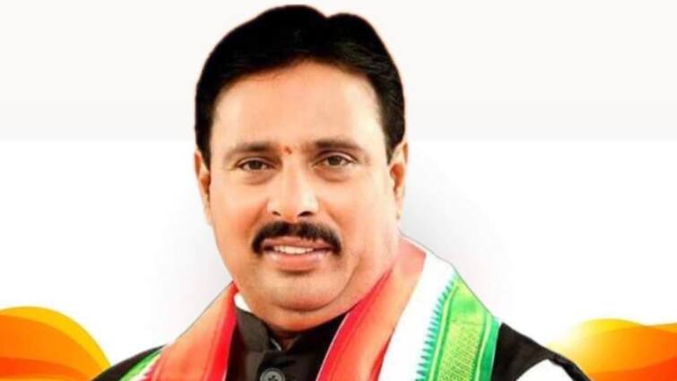 Telangana Assembly Chaos Defected Congress MLA Uses 'Abusive Language' BRS Walkout Chaos In Telangana Assembly After Defected Congress MLA Uses 'Abusive Language', BRS Walkout