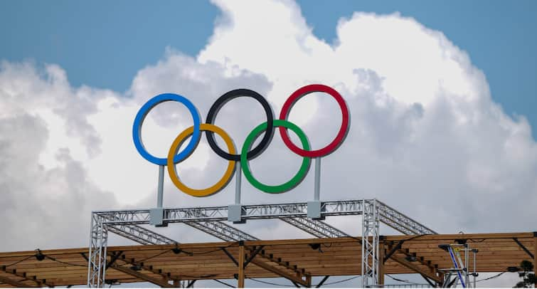 Paris Olympics 2024 Day 8 Live Updates India athletes Manu Bhaker shooting Deepika Kumari Bhajan Kaur archery boxing skeet Indian Medal Contenders