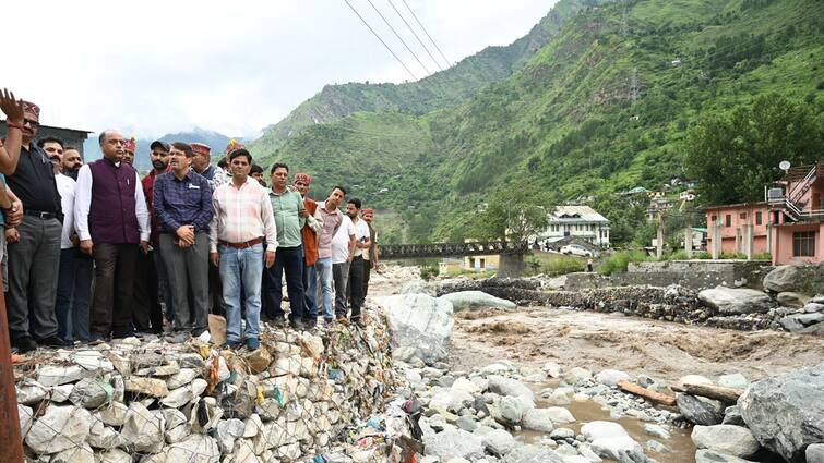 Himachal: Loss of life Toll In Flash Floods Rises To 9, Landslides Lead To Closure Of 114 Roads