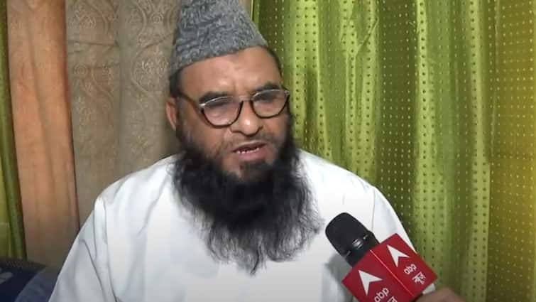 Maulana sajid rashidi warn modi govt on Bill to amend Waqf Act muslims will have to come on road 'अब मुसलमानों को...', वक्फ बोर्ड में संशोधन के प्रस्ताव पर भड़के मौलाना साजिद रशीदी! दे दी ये चेतावनी