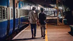 ट्रेन में सफर के दौरान जरूर याद रखें रात के ये नियम, नहीं तो होगी परेशानी