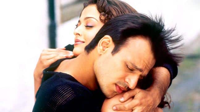 Their love blossomed in this film and they started dating each other. Everything was going well between them. But when Salman got to know about this, he created a lot of ruckus.