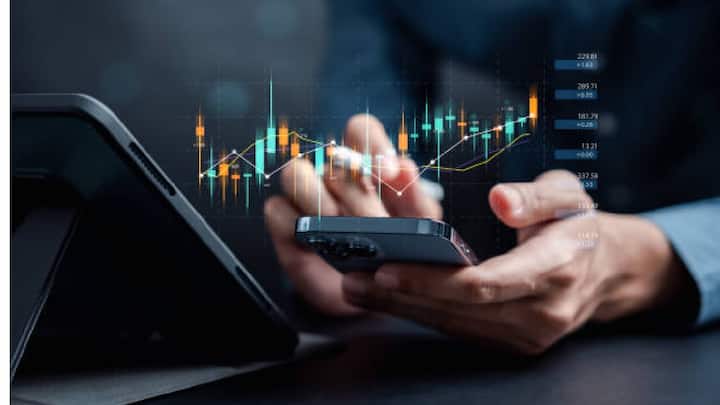 6 अगस्त (मंगलवार): मंगलवार को एक्स-डिविडेंड ट्रेड करने वाले शेयरों में बाल्टीबॉय, बॉम्बे ऑक्सीजन इन्वेस्टमेंट्स, फर्मेंटा बायोटेक, ग्रासिम इंडस्ट्रीज, आईपीसीए लैबोरेटरीज, एलटी फूड्स, मॉर्गनाइट क्रूसिबल (इंडिया), ओरिएंटल एरोमैटिक्स, टीसीआई एक्सप्रेस, टी डी पावर सिस्टम्स, उषा मार्टिन और वेस्ट कोस्ट पेपर मिल्स शामिल हैं.