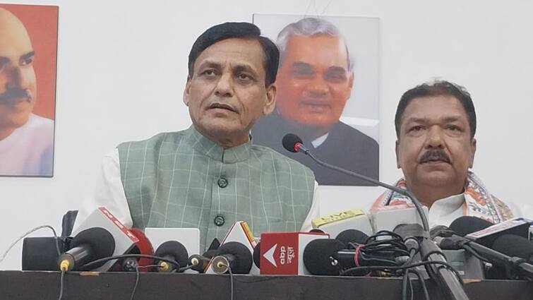 Bihar BJP press conference Leaders statement on budget and reservation Nityanand Rai Dilip Jaiswal ann Bihar News: '2047 के भारत का प्रतिबिंब है केंद्रीय बजट', बीजेपी के मंत्री ने विवेकानंद राय से की PM मोदी की तुलना