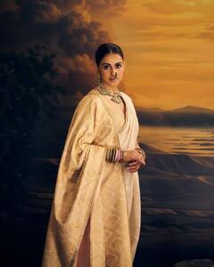 15 साल की उम्र में बिग बी संग शुरू किया था एक्टिंग का सफर, आज फैंस के दिलों की धड़कन हैं ये एक्ट्रेस, पहचाना ?