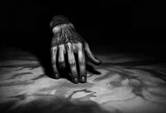 बार-बार शादी नहीं करने को लेकर ताना मार रहा था पड़ोसी, शख्स ने उतार दिया मौत के घाट