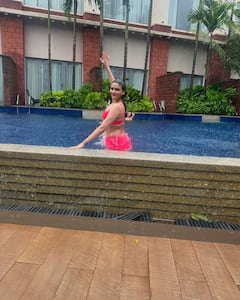 Sezal Sharma Photos: વરસાદી મોસમમાં સેજલ શર્માએ કેમેરા સામે બતાવી કાતિલ અદા