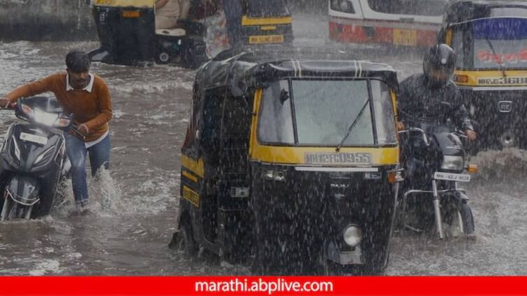 Pune Rain Update Rains stopped but water will increase discharge from the dam Vigilance notices given in societies by boat Pune Rain Update: पुणेकरांना दिलासा! पावसाचा जोर ओसरला, धरणातून विसर्ग वाढवणार; बोटीतून जाऊन सोसायट्यांमध्ये दिल्या सतर्कतेच्या सूचना