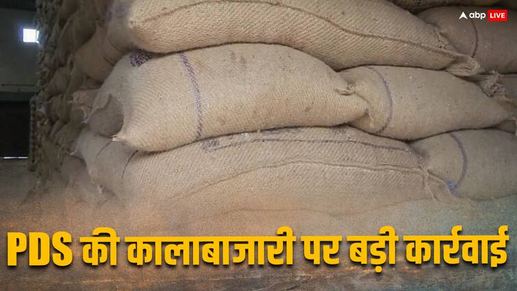 Sukma Raid against pds black marketing 694 Quintal Rice seized worth Rs 27 lakh ANN सुकमा में कालाबाजारी पर एक्शन, वन विभाग के गोदाम से मिला चावल, सात लोगों के खिलाफ FIR