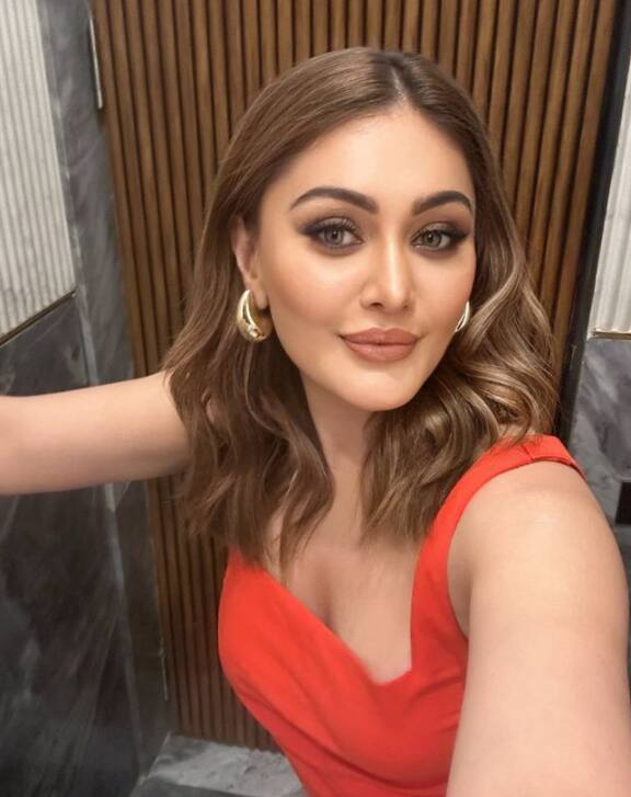 शेफाली आगे कहती हैं पराग त्यागी मुझे और मेरे एंगल को कवर करने के लिए वहां हैं.