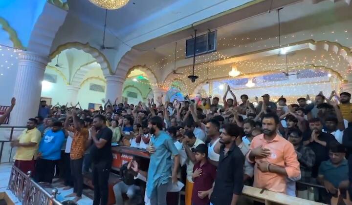 નાગેશ્વર જ્યોતિર્લિંગ ખાતે આરતીમાં ભક્તો  ઉમટી પડ્યા હતા.