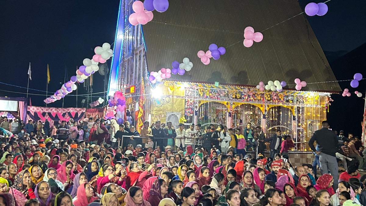 Machail Mata Yatra: किश्तवाड़ में 50 हजार से अधिक श्रद्धालुओं ने की मचैल माता की पूजा, तीन लाख भक्तों के आने की संभावना 