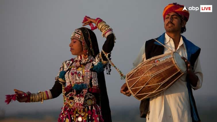 rajasthan gypsy tribe who celebrate death partying all night and mourns on child birth facts मौत पर खुशी मनाते हैं इस समुदाय के लोग, बच्चा पैदा होने पर होता है मातम