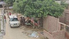 In Pics: बरेली में युवती के अपहरण पर बवाल, गुस्साए लोगों ने आरोपी का घर फूंका, पुलिस की गाड़ी तोड़ी