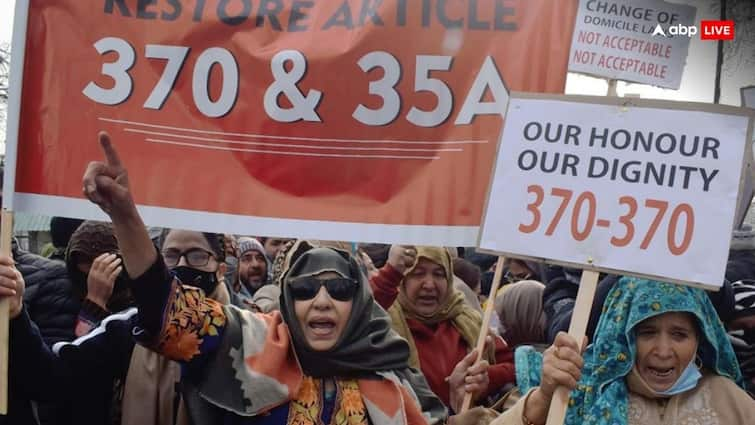 Jammu and Kashmir observed Monday 5 August as a black day also attack bjp for snatching Statehood Article 370: 'ब्लैक डे फॉर जम्मू-कश्मीर...', आर्टिकल 370 हटने के 5 साल पूरे होने पर कांग्रेस ने यूं मोदी सरकार को घेरा