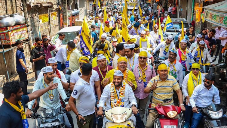 AAP To Contest Maharashtra Assembly Polls Candidates On All 36 Seats In Mumbai AAP To Contest Maharashtra Assembly Polls, Field Candidates On All 36 Seats In Mumbai